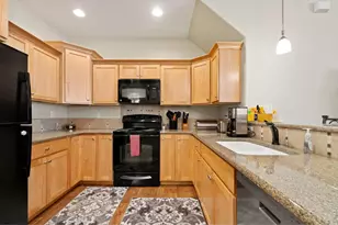 5850 Dripping Rock Ln, Fort Collins, CO 80528 - Photo 9