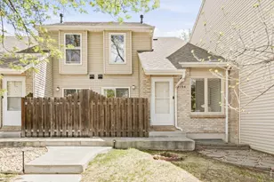 2106 Meadow Ct, Longmont, CO 80501 - Photo 3