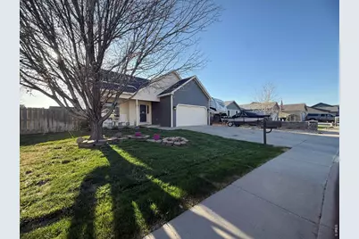 328 Glacier Ave, Brush, CO 80723 - Photo 1