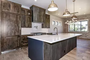 6325 Sanctuary Dr, Windsor, CO 80550 - Photo 11