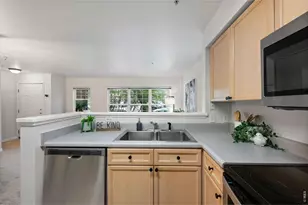 1641 N Washington St, Denver, CO 80203 - Photo 9