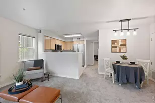 1641 N Washington St, Denver, CO 80203 - Photo 7