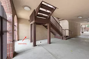 1641 N Washington St, Denver, CO 80203 - Photo 3