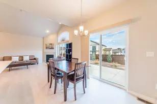 5474 Ault Dr, Loveland, CO 80538 - Photo 17