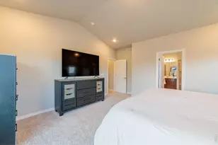 5474 Ault Dr, Loveland, CO 80538 - Photo 27