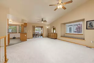 2517 Falcon Dr, Longmont, CO 80503 - Photo 7