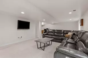 2517 Falcon Dr, Longmont, CO 80503 - Photo 23