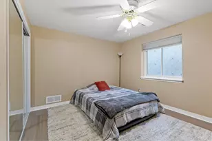 2517 Falcon Dr, Longmont, CO 80503 - Photo 29