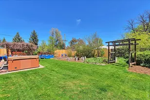 700 33rd St, Boulder, CO 80303 - Photo 29