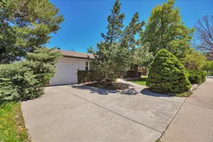 700 33rd St, Boulder, CO 80303 - Photo 3
