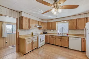 105 Maple St, Frederick, CO 80530 - Photo 9