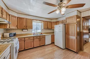 105 Maple St, Frederick, CO 80530 - Photo 11