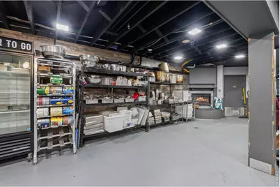 819 9th St, Greeley, CO 80631 - Photo 17
