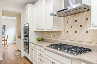 1645 Dorothy Cir, Longmont, CO 80503 - Photo 9