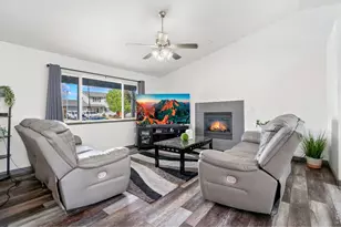 3240 Belmont Ct, Wellington, CO 80549 - Photo 9