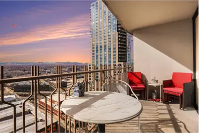 1020 15th St #32L, Denver, CO 80202 - Photo 3