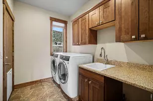 285 Indian Trail, Estes Park, CO 80517 - Photo 15