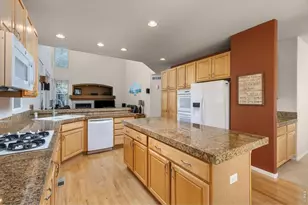 11721 Beasly Rd, Longmont, CO 80504 - Photo 7