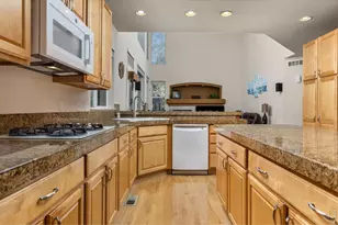 11721 Beasly Rd, Longmont, CO 80504 - Photo 9