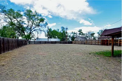 913 4th St, Greeley, CO 80631 - Photo 31