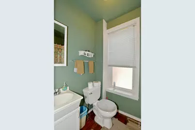 913 4th St, Greeley, CO 80631 - Photo 17