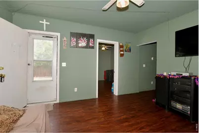 913 4th St, Greeley, CO 80631 - Photo 7