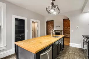 2929 Curtis Street, Denver, CO 80205 - Photo 9
