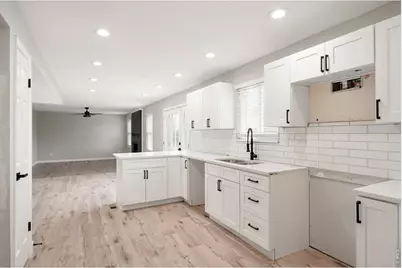 12528 Ash St, Thornton, CO 80241 - Photo 5