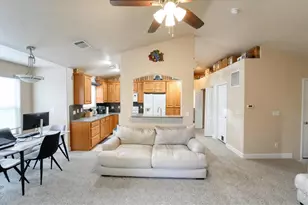 5775 W 29th St, Greeley, CO 80634 - Photo 7