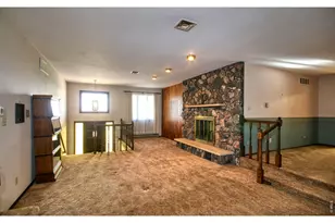 912 E Riverview Ave, Fort Morgan, CO 80701 - Photo 5