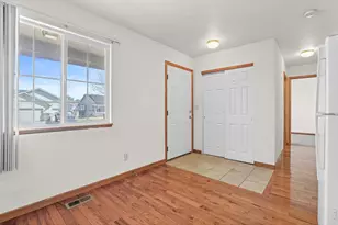 290 S 5th St Way, La Salle, CO 80645 - Photo 15
