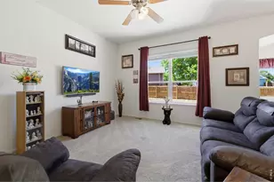 7039 Bellewood Ln, Fort Collins, CO 80525 - Photo 5