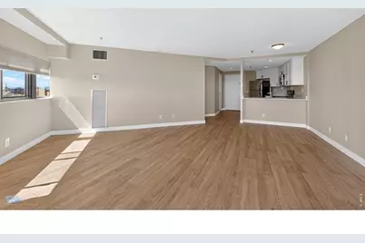 100 Park Ave W #1305, Denver, CO 80205 - Photo 11
