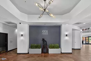 100 Park Ave W, Denver, CO 80205 - Photo 25