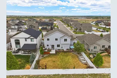 1766 Ruddlesway Dr, Windsor, CO 80550 - Photo 45