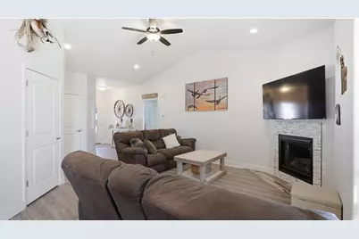 15508 Rd 7.3, Wiggins, CO 80654 - Photo 5