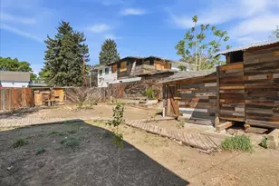 335 E 11th St, Loveland, CO 80537 - Photo 37