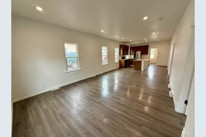 215 11th St, Greeley, CO 80631 - Photo 5
