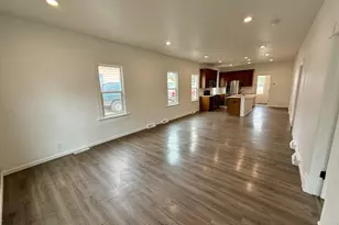 215 11th St, Greeley, CO 80631 - Photo 5