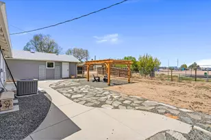 147 E Park Ave, Pierce, CO 80650 - Photo 33