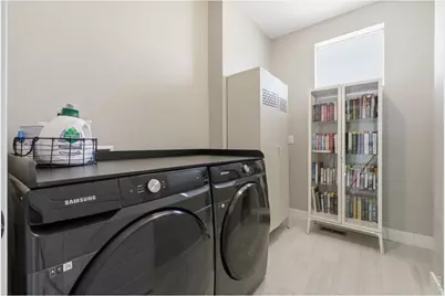 10329 E 62nd Ave, Denver, CO 80238 - Photo 31