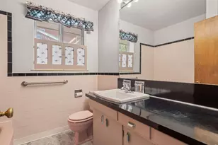 2360 Balsam Dr, Boulder, CO 80304 - Photo 17