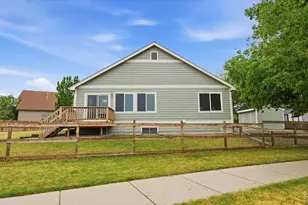 208 Egyptian Ct, Fort Collins, CO 80525 - Photo 9