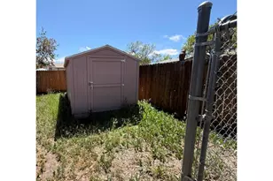 4513 Fairplay Wy, Denver, CO 80239 - Photo 5