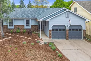 2756 Bradford Square, Fort Collins, CO 80526 - Photo 1