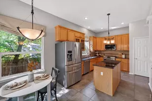 810 Megan Ct, Longmont, CO 80504 - Photo 9