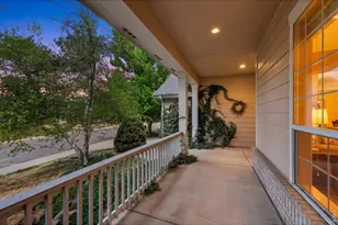 810 Megan Ct, Longmont, CO 80504 - Photo 3