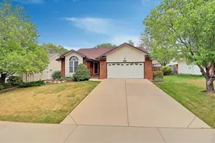 1216 51st Ave Ct, Greeley, CO 80634 - Photo 3