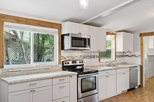 1613 W 16th St, Loveland, CO 80538 - Photo 11