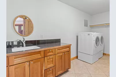 557 Grand Estates Dr, Estes Park, CO 80517 - Photo 37